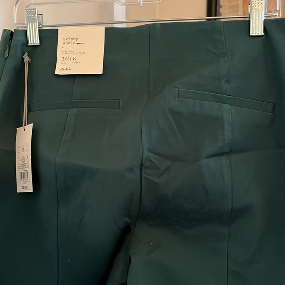 A NEW DAY SKINNY ANKLE HIGH RISE PANTS. NWT. SIZE 10 - Picture 4 of 8